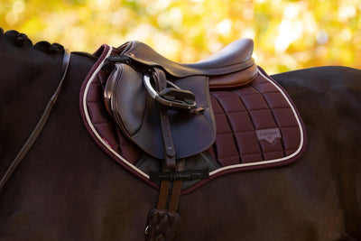LeMieux Loire Classic Satin Close Contact Square Pad FW25
