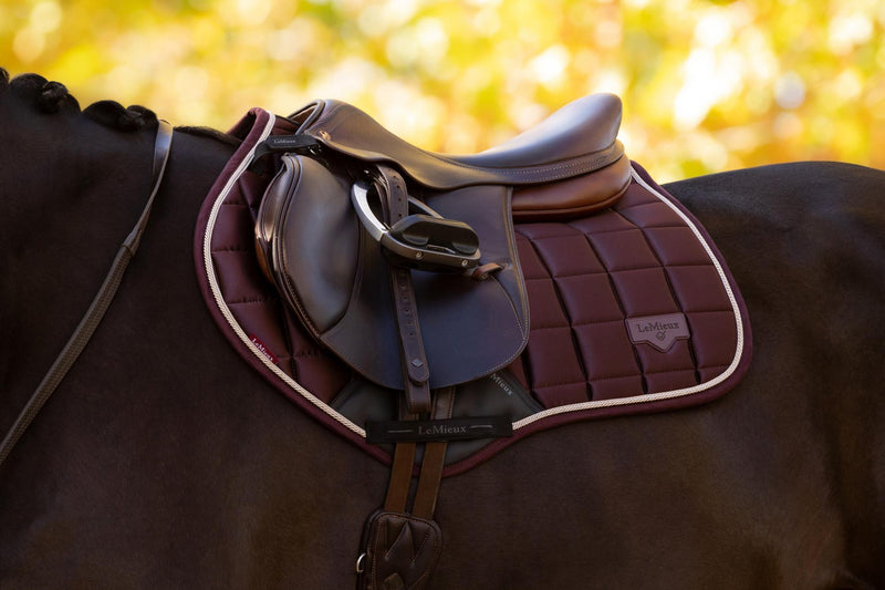 LeMieux Loire Classic Satin Close Contact Square Pad FW25