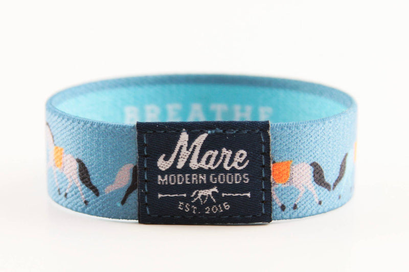 Mare Modern Goods - "Breathe" Mindfilly Band (Dressage)