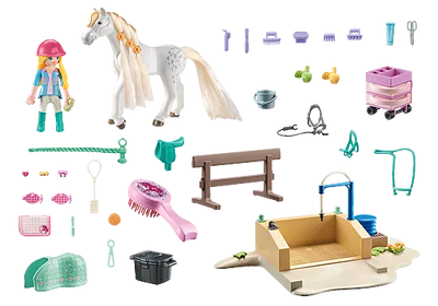 Playmobil Washing Station with Isabella and Lioness 71354