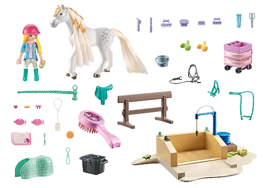 Playmobil Washing Station with Isabella and Lioness 71354