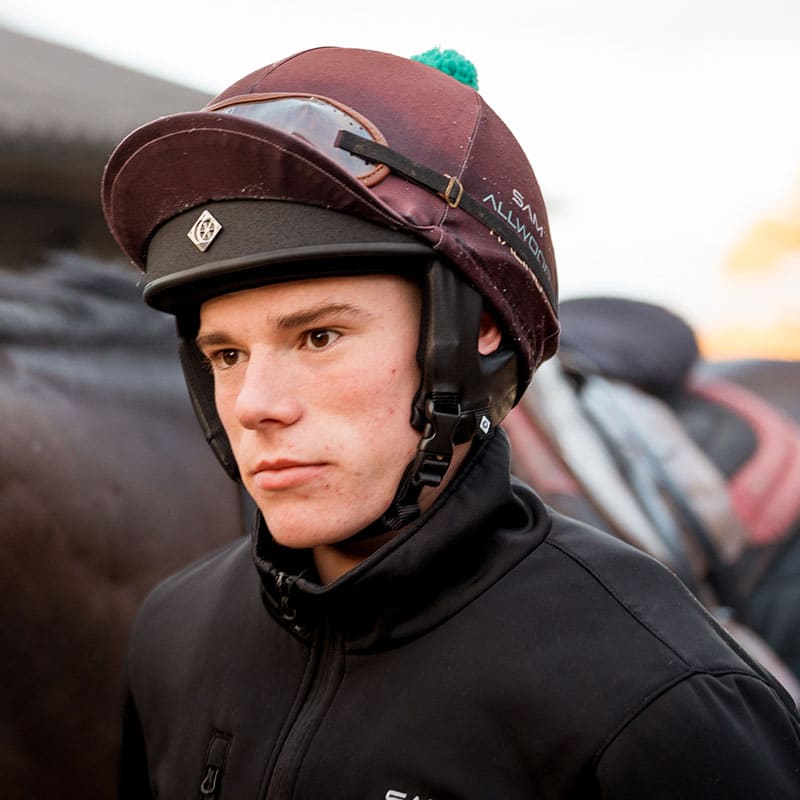 Charles Owen Race II Skull Cap
