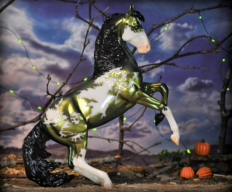 Breyer Maelstrom 2022 Halloween Horse