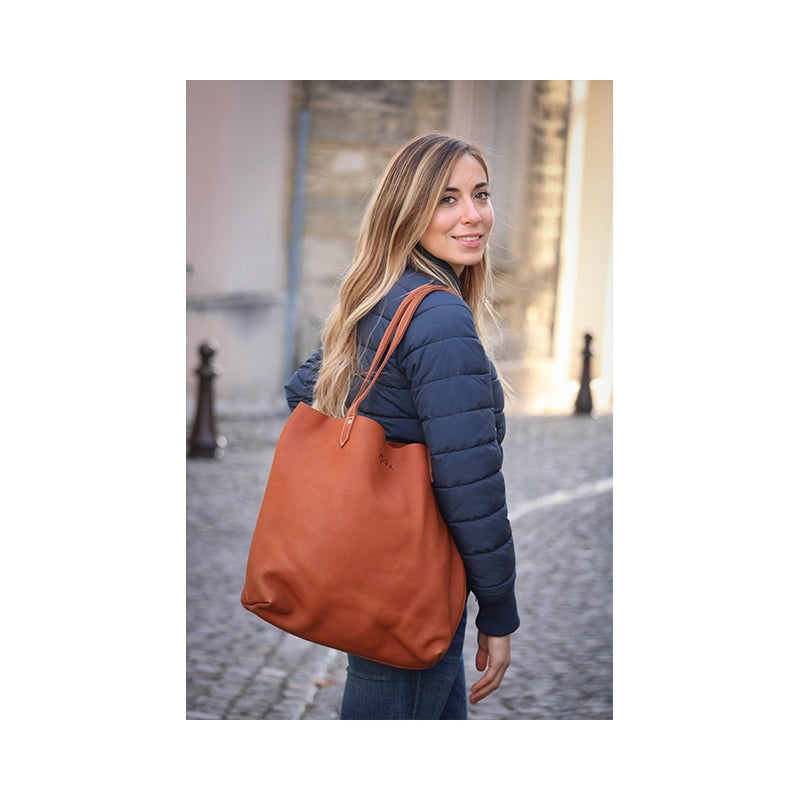 Penelope Leather Tote Bag